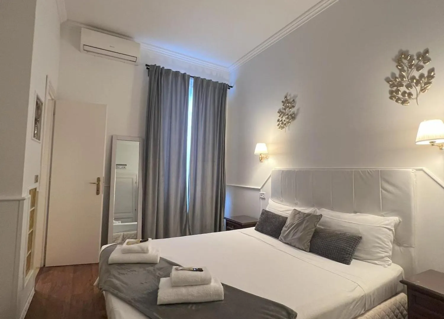Suitedream Vatican Roma 0*,